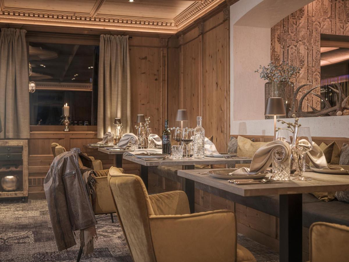Hotel Bergkristall Zillertal - Adults Only 14 Years Plus ฮิพพาค ภายนอก รูปภาพ