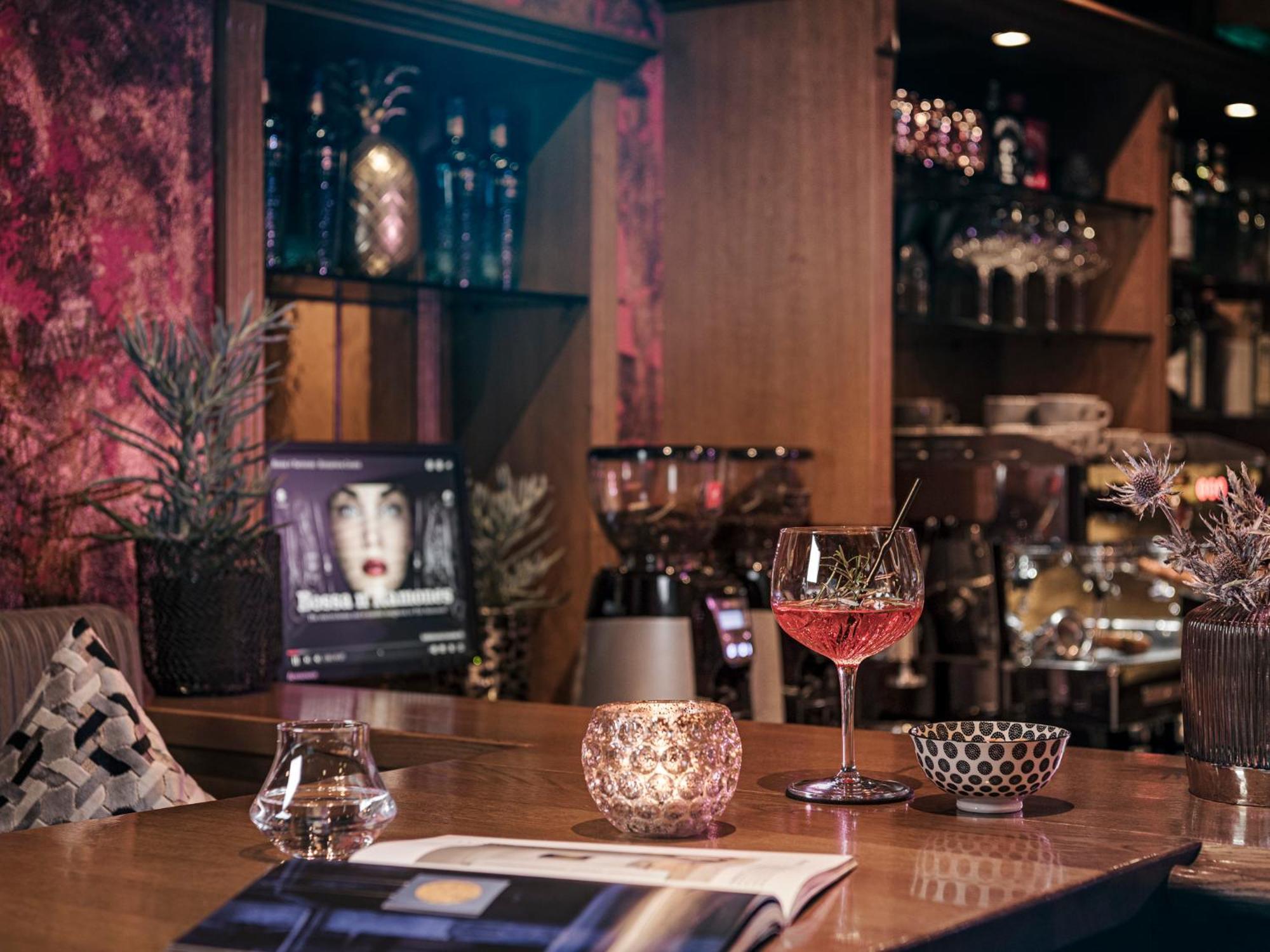 Hotel Bergkristall Zillertal - Adults Only 14 Years Plus ฮิพพาค ภายนอก รูปภาพ