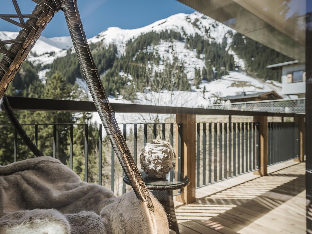 Hotel Bergkristall Zillertal - Adults Only 14 Years Plus ฮิพพาค ภายนอก รูปภาพ