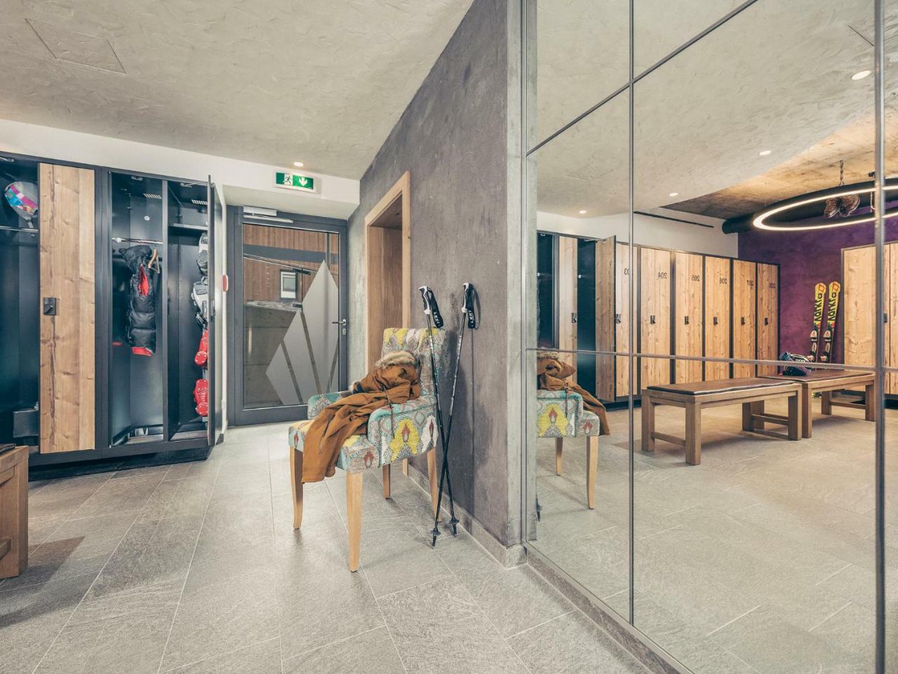 Hotel Bergkristall Zillertal - Adults Only 14 Years Plus ฮิพพาค ภายนอก รูปภาพ